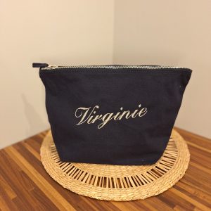 trousse de toilette marine