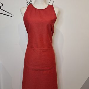 tablier brodé rouge